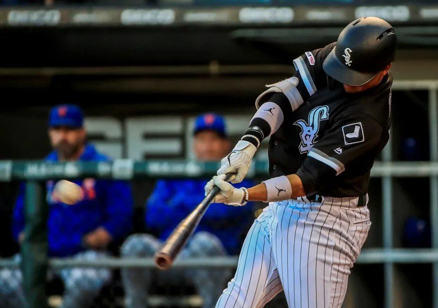 Fotografía de archivo de un jugador de los White Sox, el equipo de béisbol del que es hincha el papa León XIV. EFE/Tannen Maury