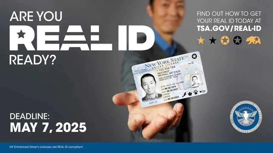 Fotografía de una publicidad que indica la fecha límite para obtener el 'Real ID', el nuevo documento de identidad que exigen las autoridades de Estados Unidos para vuelos internos. EFE/ Departamento de Seguridad Nacional