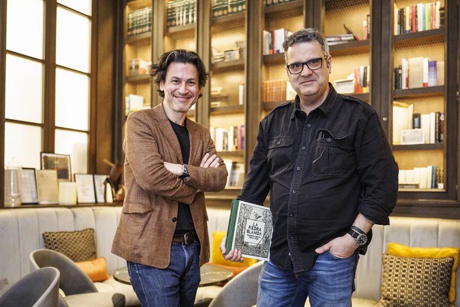 'La piedra blanda' es una fábula gráfica