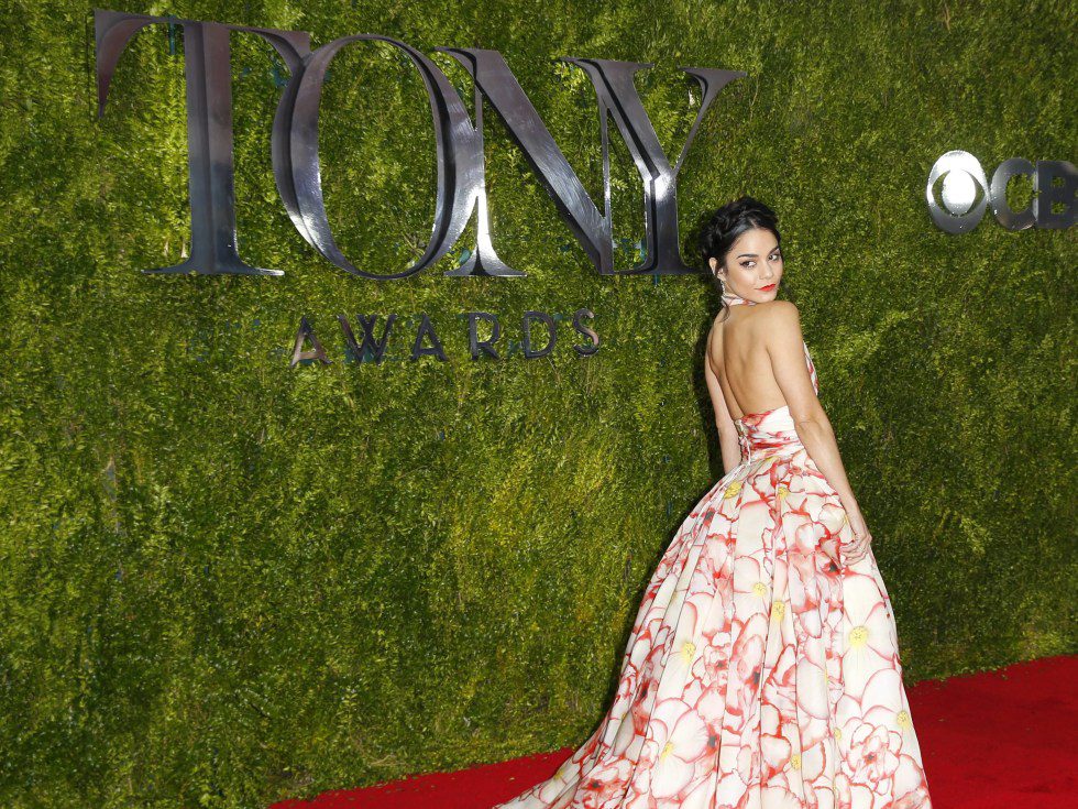 Imagen de archivo de Vanessa Hudgens en los Premios Tony en 2015. EFE/EPA/Andrew Gombert