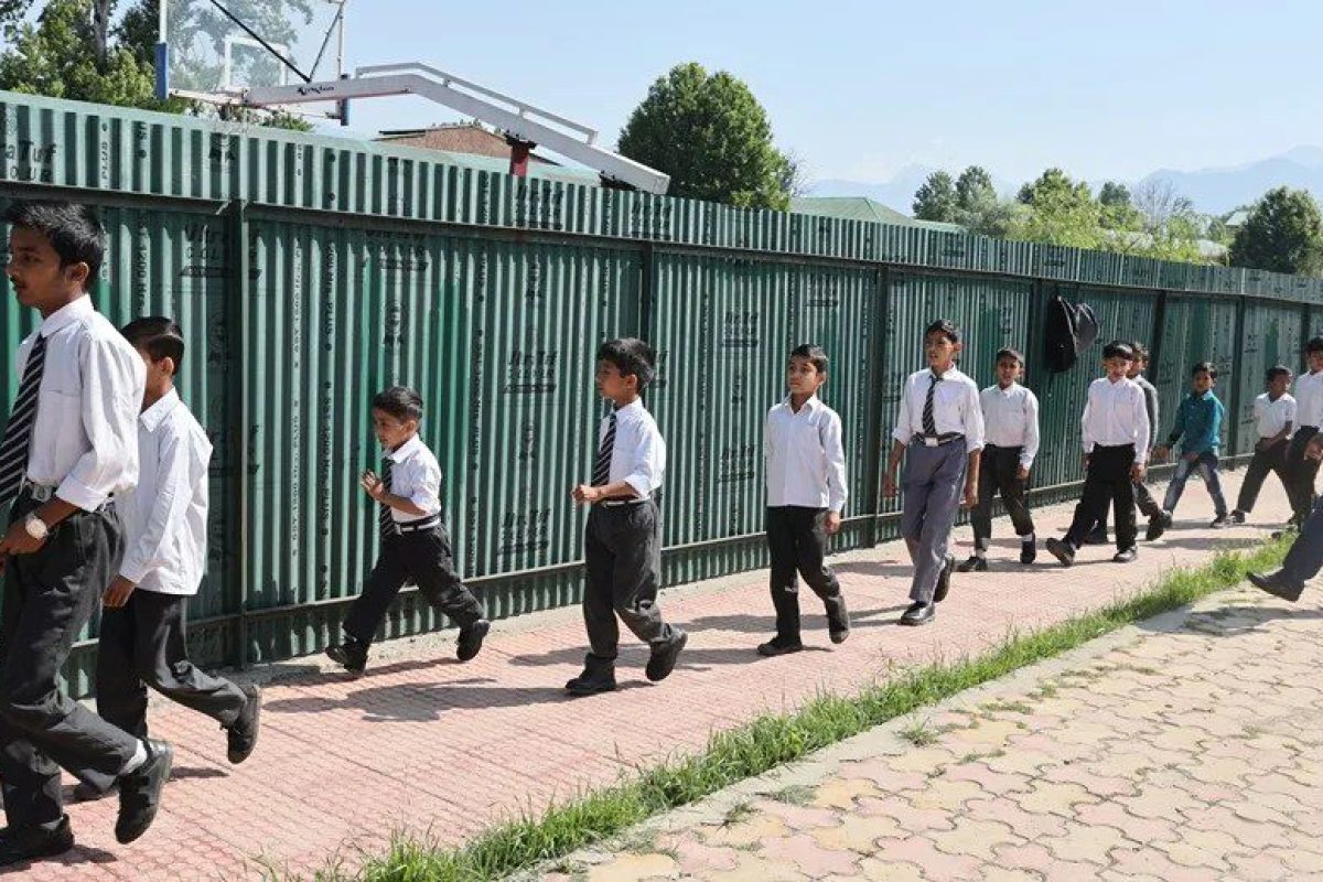 CACHEMIRA-ESCUELAS-1.webp