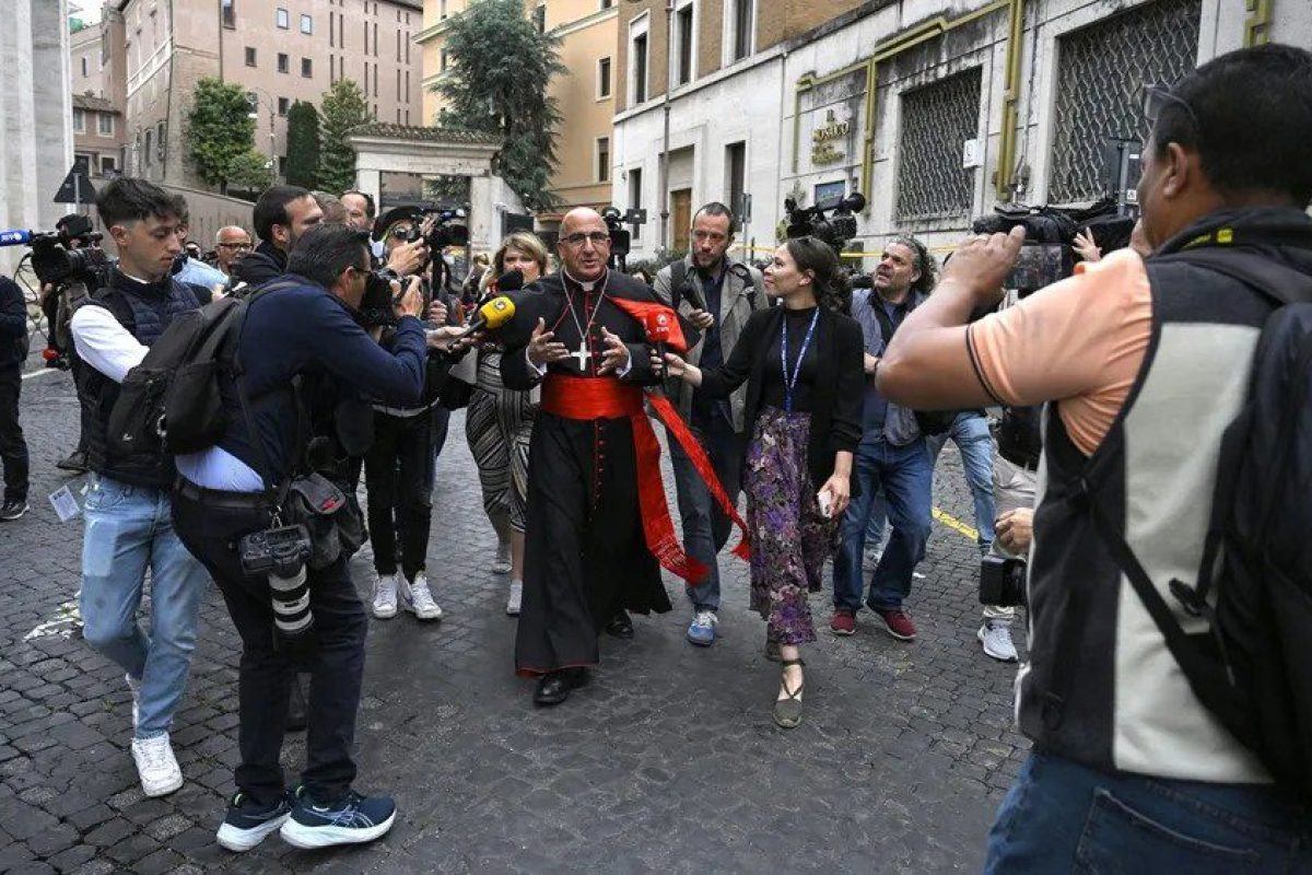 CONCLAVE-CARDENALES-3.webp