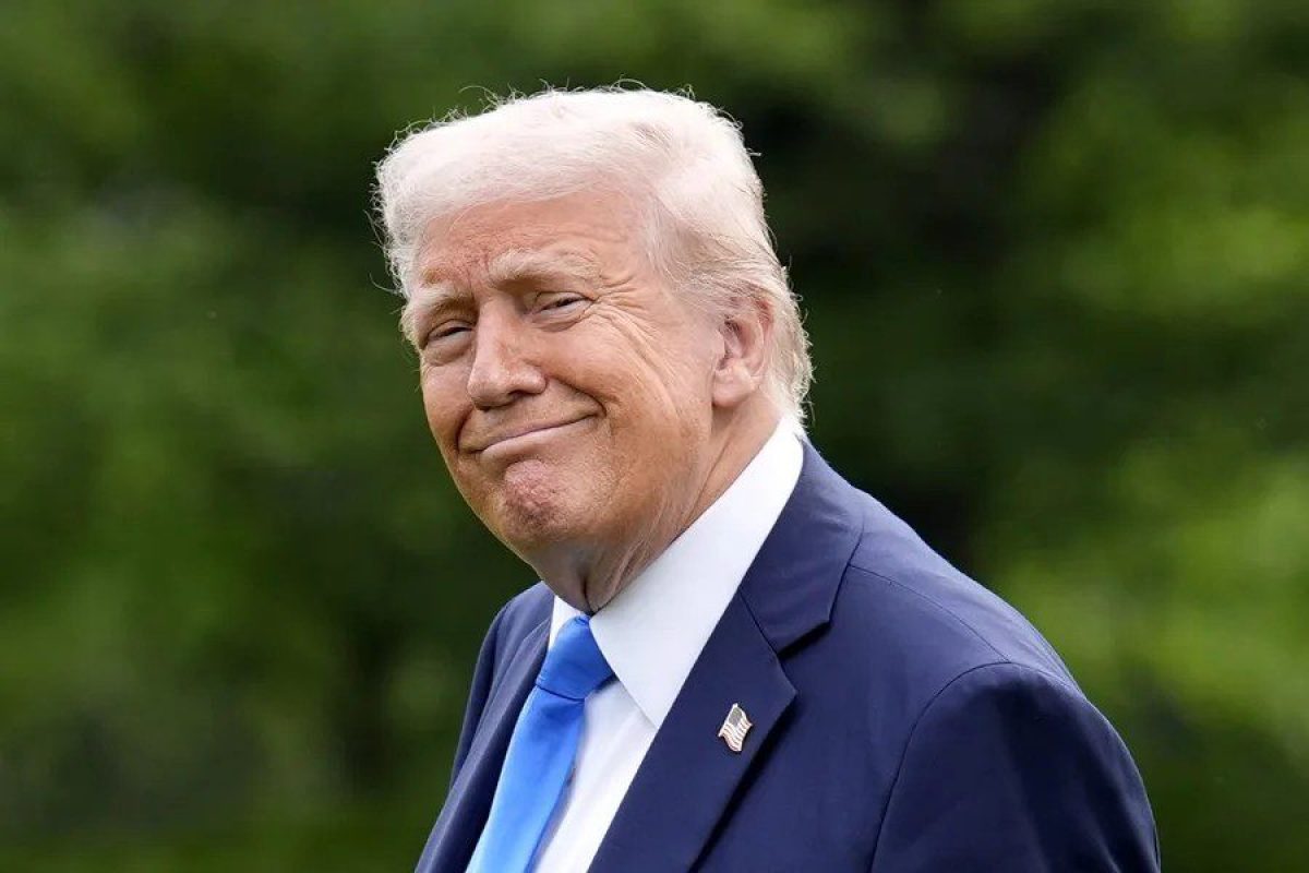 Donald_Trump.webp