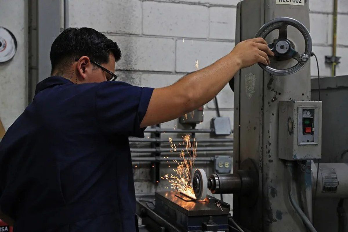 MEX3359-MEXICO-COMERCIO.webp