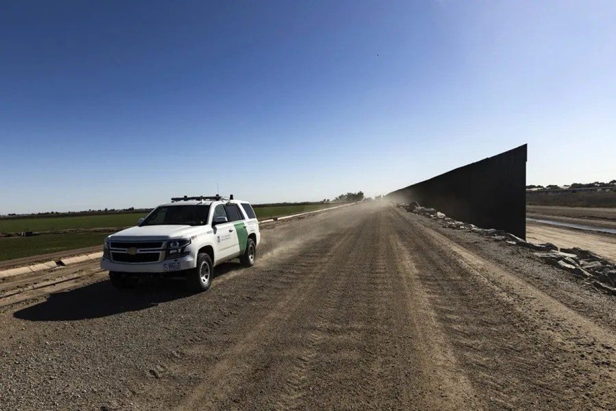 Mexico-muro1.webp