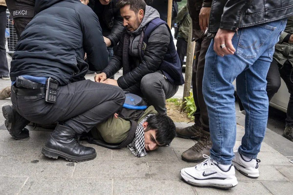 PRIMERO-MAYO-ESTAMBUL-DETENIDOS.webp