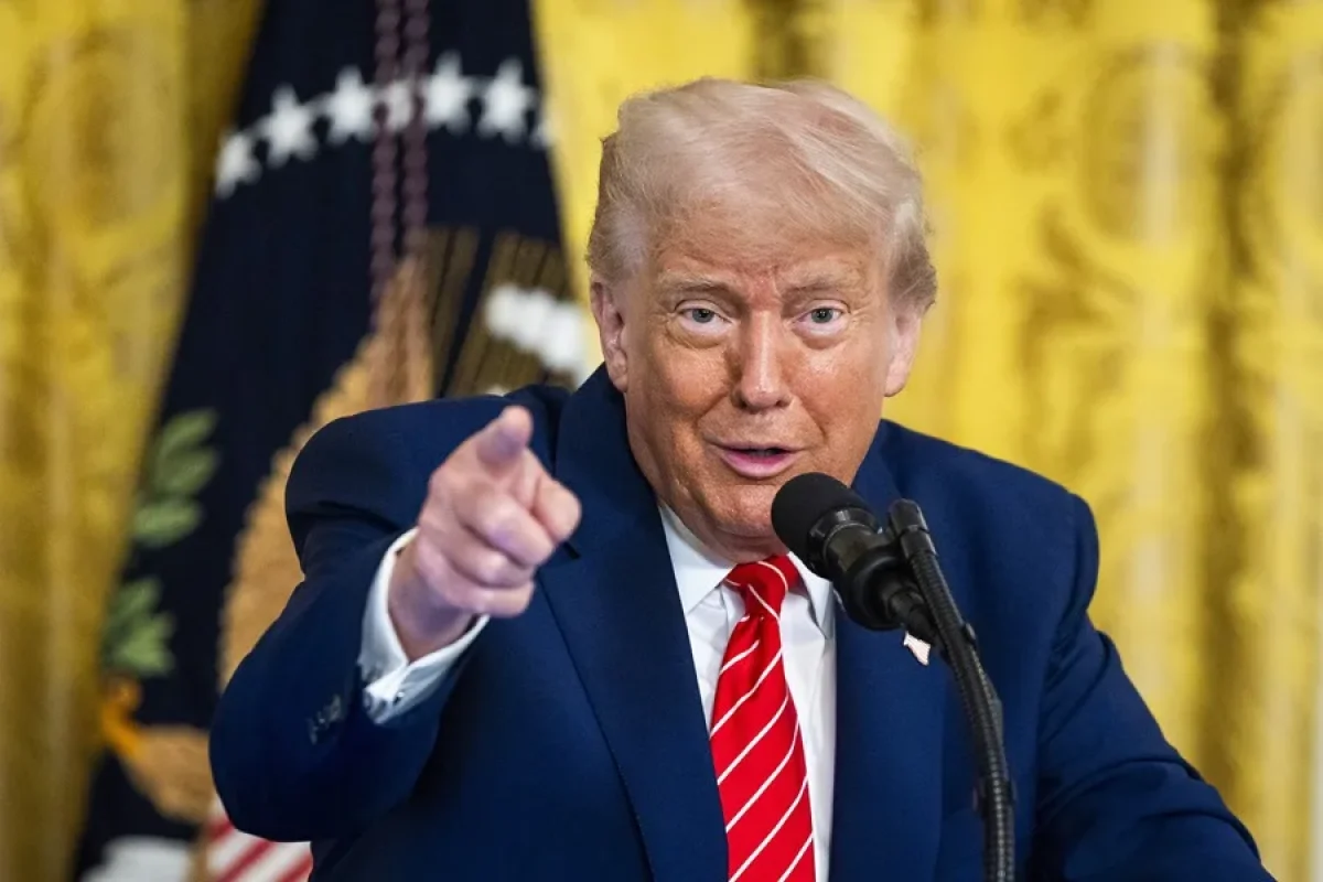 Trump-papa.webp