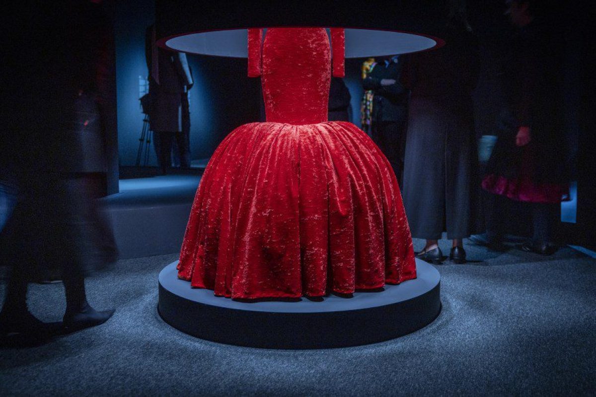 balenciaga2.webp