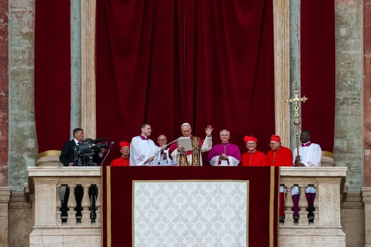 papa-primeros-actos-leon-xiv.webp