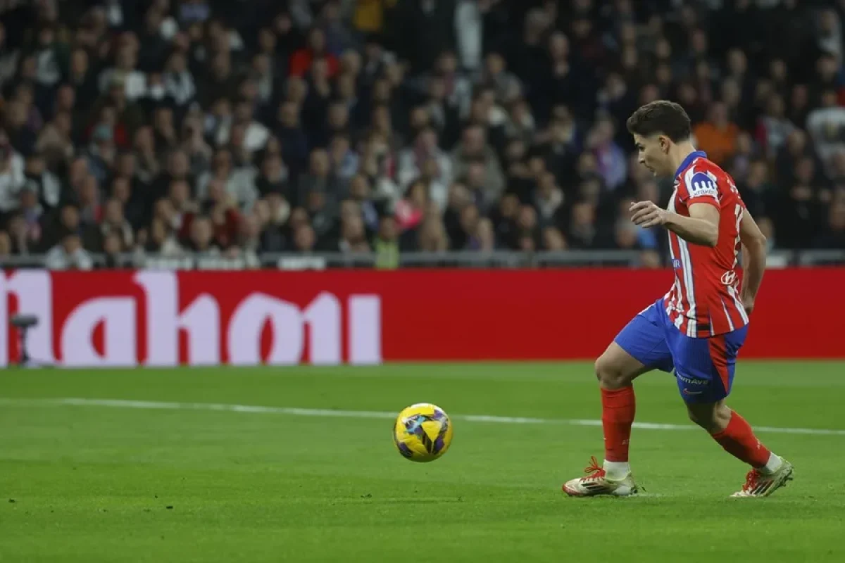 penalti-julian-alvarez.webp