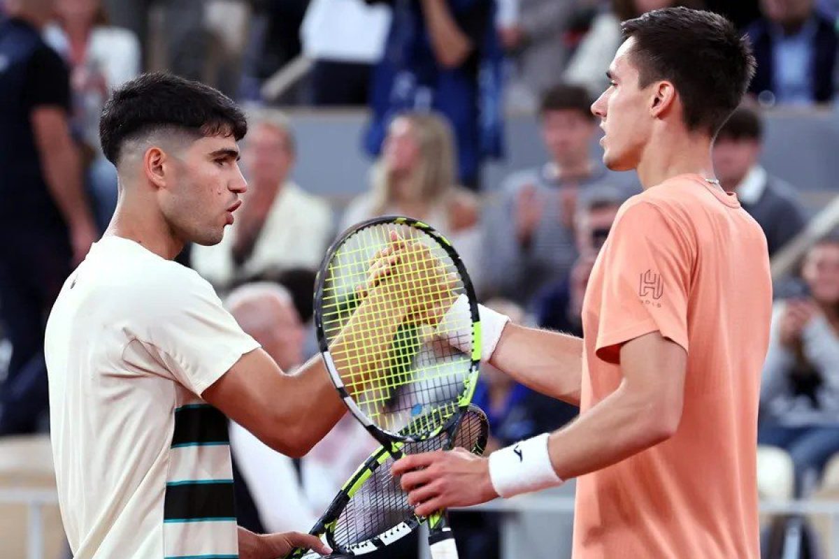 roland-garros-alcaraz-marozsan.webp